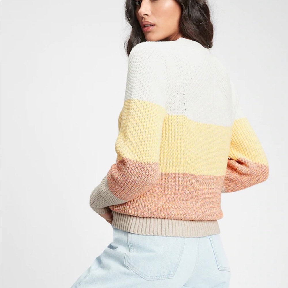 Colorblock sweater - Picture 2 of 3